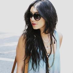 WinsomeNymph's profile picture. ⊰ So show me your soul, and I'll show you mine. ⊱ #HellaCuterThanZach