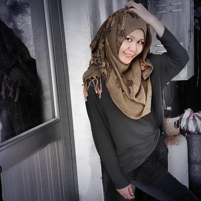 AinisyaAzalea's profile picture. Geasyapratama_instragram Jadi apa adayac..dengan apa yang kita punya..