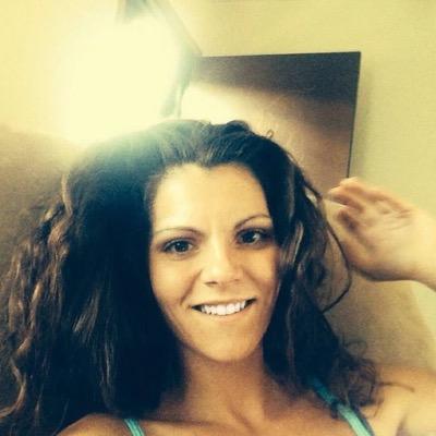 AngieM1987's profile picture. LIfe is what u make it...