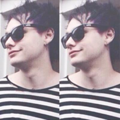 follow main account @5sosoutloud or i unfollow