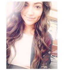 Heyy, Im Bethany! I like to make youtube videos! Single // RP