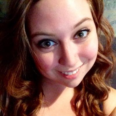 JessiChatelain's profile picture. 