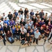 Un cambio continuo de mentalidad, de empleado a Empresario Independiente Networker, buscando a ayudar a lograr sueños de muchos para consolidar los míos.