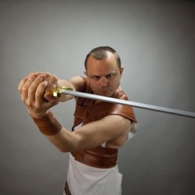 LesHuguettes's profile picture. bienvenue sur la page fan d' @duquesnehugues .