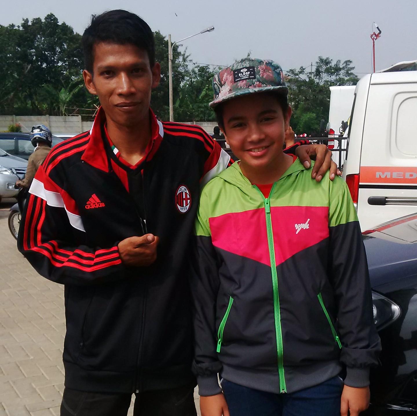 MYSTAR_JOGJA's profile picture. Ingin selalu menjadi MYSTAR apapun alasanya :)  @Cokro_Aviero :D abang @Umaykeren selalu dihati :)