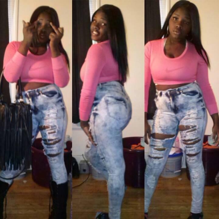 #Senior #SINGLE #Darkskin & Pretty , #17 #Working   i Hate a Broke bitch witha  Rich mouth  i Want all My hoes back , Fuck relationships add bands