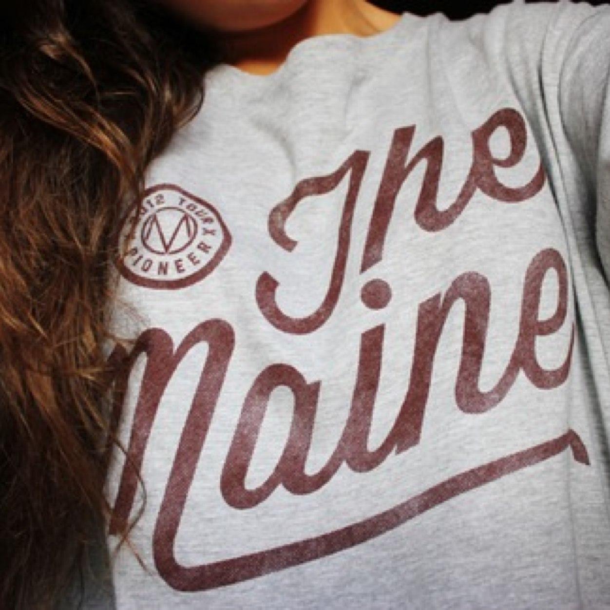 BriannaNikole__'s profile picture. Look at the stars, look at how they shine for you.