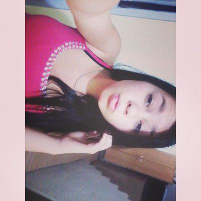 luzes vão ganhando cor,notas formam melodias,não importa de quem for um sorriso só traz alegria♪ *
