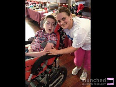 loves dancing, reading an being with family. Strong believer of EVERYONE deserves a good chance in life no matter what. Devote member of #TeamSuperJosh :)