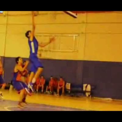 Baloncesto como pasión. Jugador del Estudiantes de Pontevedra #7