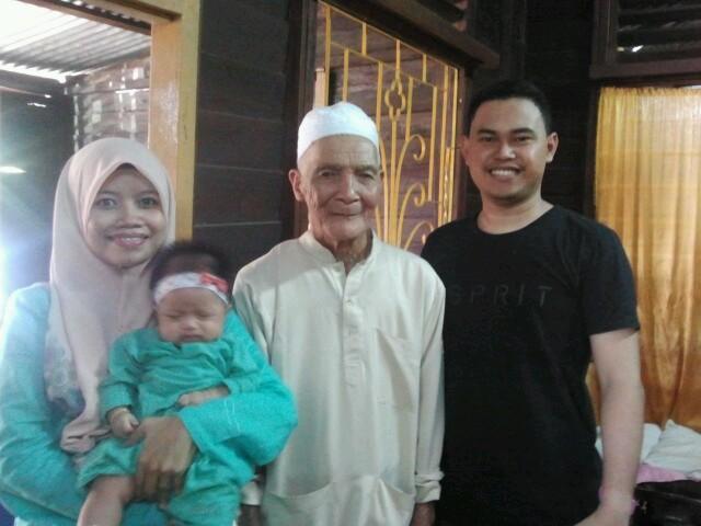 LOVE my mom, LOVE my dad, LOVE my lil sis, LOVE my lil brother and LOVE my hubby so much ! ;)
                           Mrs.Aminuddin