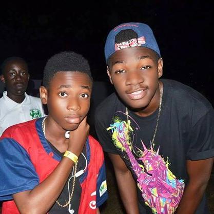 Ton #FalaCha - Vilain Garçon - Ev@ns - Sympathique

 #Draw Me PhotoGraphy#leiii  Chouchou Des Blanches