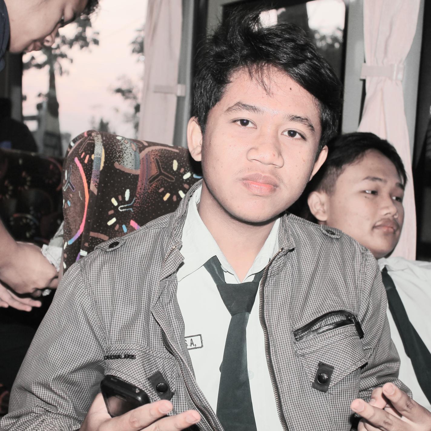 Jas Merah