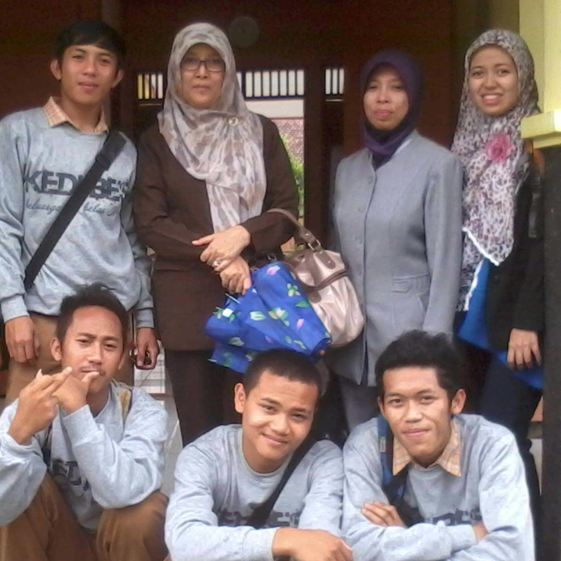 opo jare seng KUWOSO, 
manungso mong iso USOHO.,