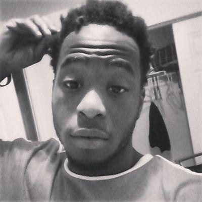 young rapper, one of da best to do it, #young entrepreneur #bossmentality #YoungKing #RollupGanG #Fwm #Ifollow #Back #Topoftheworld