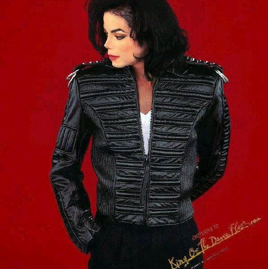 Death Ends It All But Does Not End Everything. He Is An Army Of One.. MJ, The Man Who Walked On The Moon
