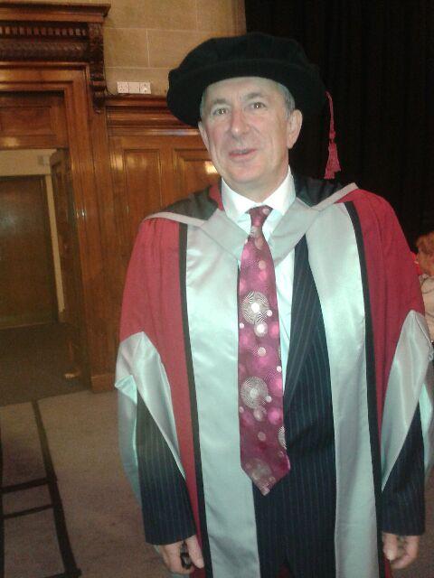 lecturer, specialist academy governor, interested in educational leadership and governance...oh and Holby!