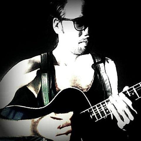 Musician/Singer-Songwriter // Hear my music // https://t.co/s1kqsRqFiW  // https://t.co/A6QqUbka5D   //  https://t.co/bYoAkkBzaX