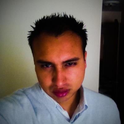 Bogotano estudiante de administracion de empresas y diplomado en finanzas me gusta la politica las finanzas y la banca estamos al dial etc..................;)