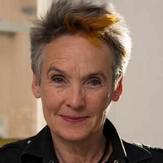 Professor emeritus at Karolinska Institutet. Psychiatrist, author and psychotherapist.
