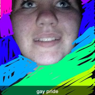you just got a free ass follow from @moonantic so go follow her because shes an angel
