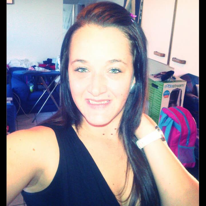 C0la_tudge's profile picture. I'm a proud mother to a beautiful amazing daughter Tamica simon.....  Love being with friends , having a good time and being my craze self :)