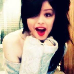 selena aka perfeição
