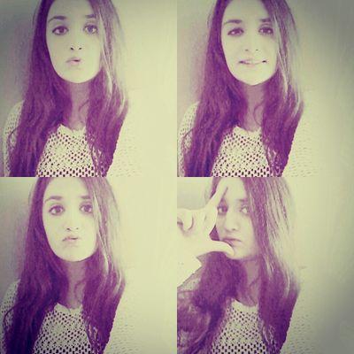 fenerba38800405's profile picture. Adım Zeynep Sude soyadım Özen :D Edincikte yaşıyorumm :D Fenerbahçeliyim falan filan :D Müzik dinlemeye ve kitap okumaya bayılıyorumm :D