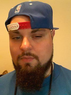 Bucs fan, Sabres fan, stoner/weed enthusiast, party monster, sex god, One handed phenom!