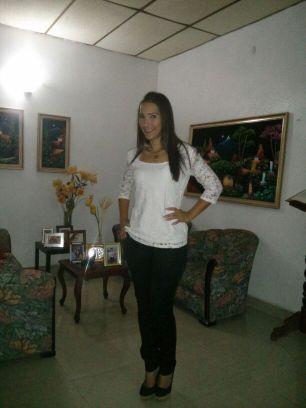 Me declaro aprendiz de la vida reconociendo mi valor, camino confiada de la mano de Dios , asistente regional Sacven Zulia