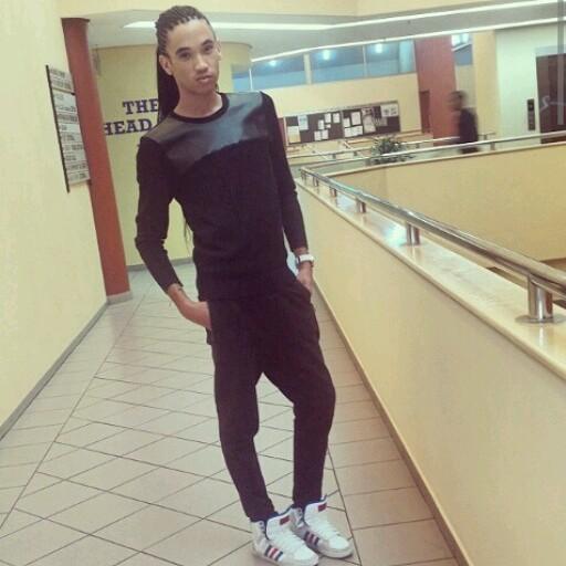 young Model/ journalist on the Come up!