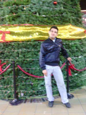 JoseAngelBecer3's profile picture. 