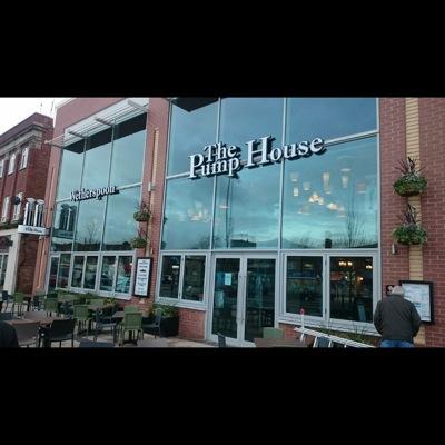 A JD Wetherspoon pub proud to sell #CraftBeer #RealAle and a beautiful selection of premium #Gin and #Vodka.