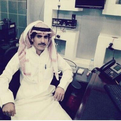خالد من اليمن حضرموت عايش في الرياض