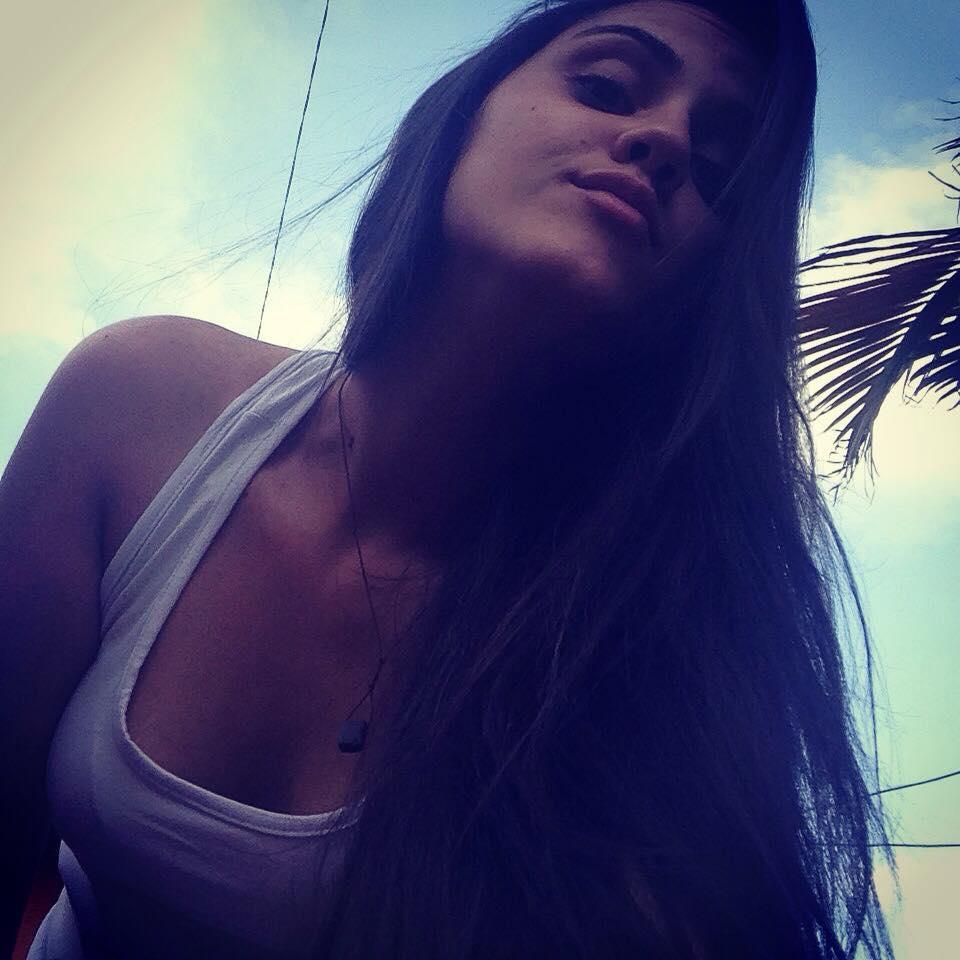 21 anos