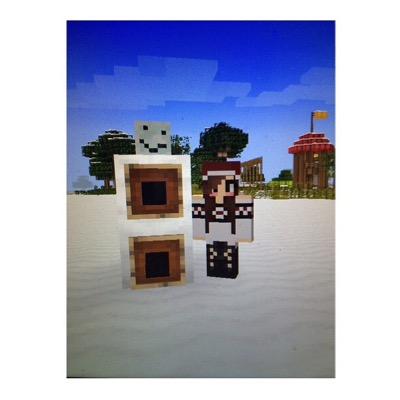 Hello there! I make gaming videos on Youtube! Follow me for updates and to know when I'm posting =D