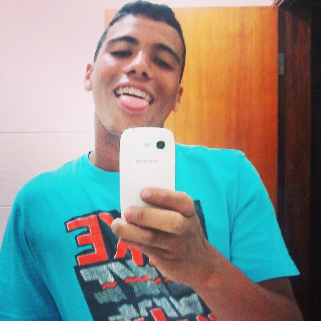 OusadiaaeAlegriaa ;*♫♪