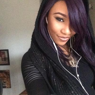 _HereKittyKatt's profile picture. Mother first, Makeup Artist