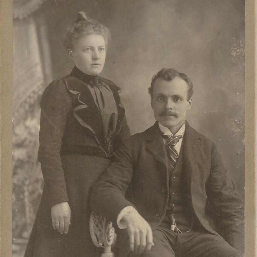 nychistorybuff's profile picture. A selective calendar of history-related events in the five boroughs of New York City. By @cbm1971