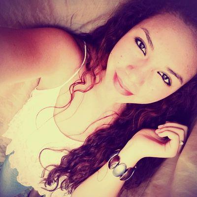 carlamdiaz1's profile picture. 