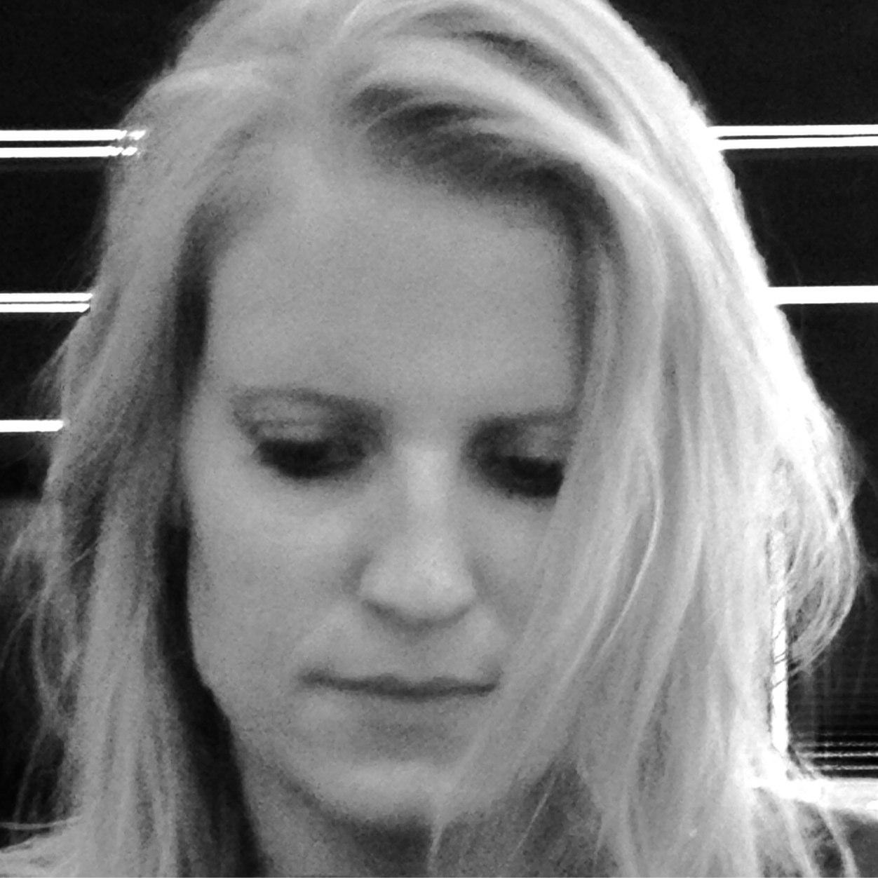 Strategist @BBDOBelgium. Singer and Conversation Manager @Scala_Kolacny. Passionate about media, marketing and music
