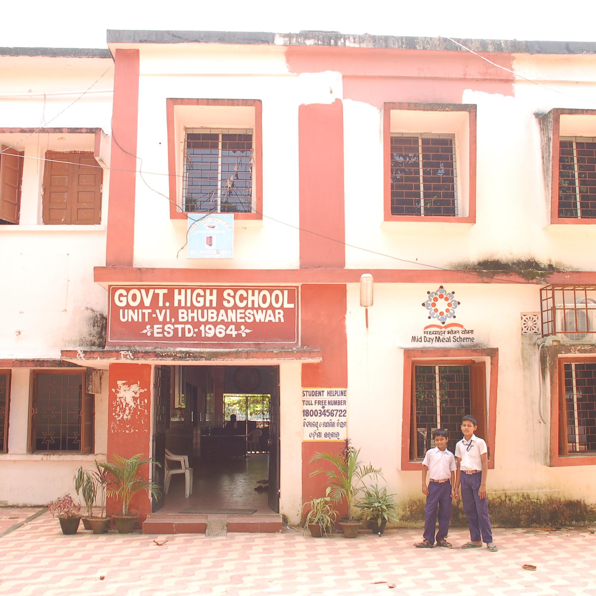 unitsixalumni's profile picture. 