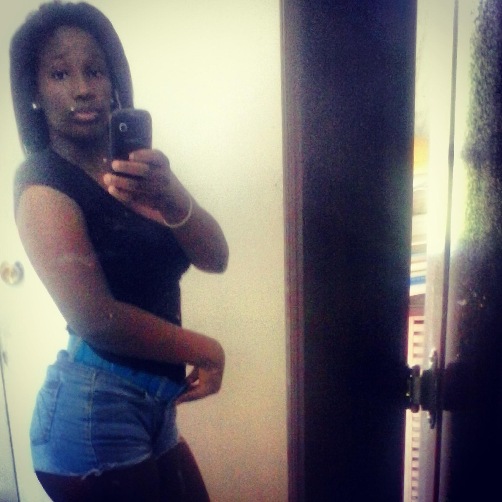 i_heart_babies's profile picture. The name is krystal :) # Good Music, Good people, Good vibes ♥ •#Team 758 •#Team leo #Rip Bro ♥ #Psalm 23 & 91 ♥