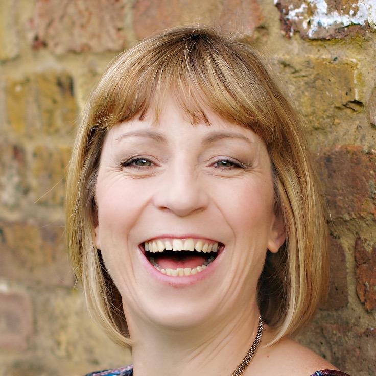 Getting my teeth into your brand! Helping businesses with #SocialMedia #Facebook #Twitter #LinkedIn #Pinterest. 15 years experience. I'm no Spring Chicken!