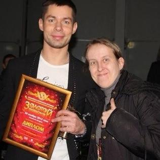 ElenaTsypliova's profile picture. Работаю в МВД.Веду трезвый образ жизни (не курю, не пью), люблю гулять, веселиться, люблю много работать, а главное гулять по нашему знаменитому городу СПБ