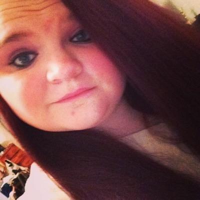 im a nice outgoing person and i love JESUS!!!