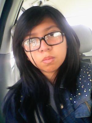 hola yo soy la misma q nadiapaz0 solo q no pude recuoerar mi cuenta asies q soy yo (͡° ͜ʖ ͡°)