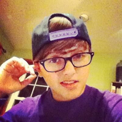 17 years young. Kik me! Shay_dodge Snapchat: shay.dodge