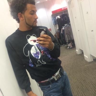 Profile Picture of Kyle Thomas (@Magic_Stoner) on Twitter