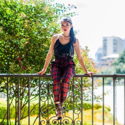 JuneGetsLoh's profile picture. why doesn't anyone understand my puns? *~MiSs PuNdEr$to0d~*